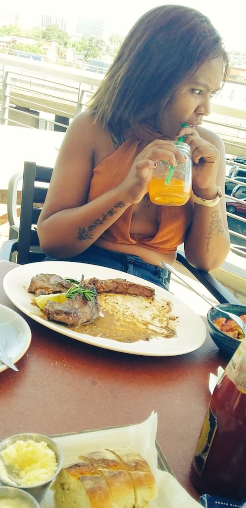 SimmySims95's tweet image. Date with my Main 💓