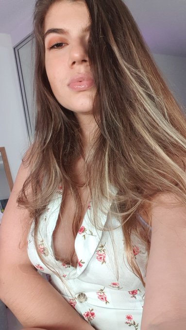 Come to my livingroom!!!🔴I'm online now🔴 find me on.  Chaturbate:https://t.co/IkBDnhhdJS Stripchat: https://t<a href="/tag/models"class="tags"><span>#models</span></a><a href="/tag/livestream"class="tags"><span>#livestream</span></a><a href="/tag/sexygirls"class="tags"><span>#sexygirls</span></a><a href="/tag/quarantinetog"class="tags"><span>#quarantinetog</span></a>