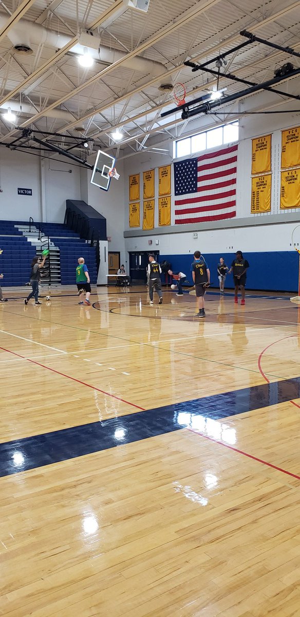 RotoliScience's tweet image. Ravenclaw with the win today! We're off to a great start - what an awesome team! Shout out to everyone who played Quidditch for the first time, you did great!