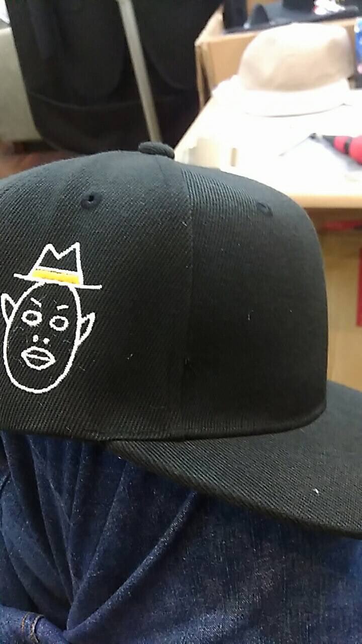 前川真悟 こんなの作ったら欲しい人いますか シリーズ 私 前川真悟のグッズとしてこんなキャップ作ろうかと思っているのですが 欲しいという人はいるでしょうか 前川真悟かりゆし58 キャップ