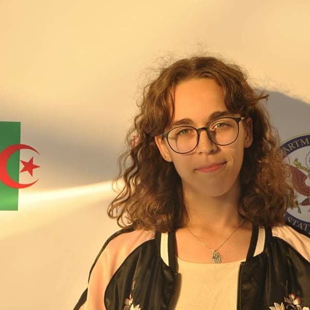 ItmsSkikda's tweet photo. Highlights from 3rd Day..  

Express. Impress. Progress
#ITMSskikda #fulbright #Amideast #ACAG #training #skikda #20aout1955 #workshops https://t.co/jd7uN0yLuz