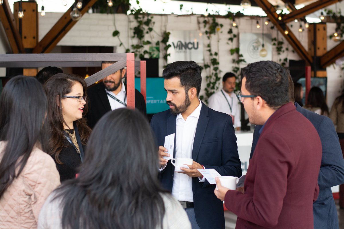 Mentivemx's tweet photo. La semana pasada tuvimos la oportunidad de ser parte del #ForumCosmic para presentar E-KAAX en su fase beta. Gracias a todo el equipo que conforma #Mentive por todo el esfuerzo y dedicación que sumaron al proyecto y nos llevaron a estar ahí. #SomosMentive https://t.co/zcRgNrBG6J