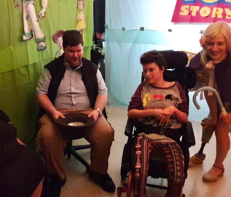 HollysWorldNY's tweet photo. Thanks @CDRNYS for another fun night of accessible trick or treating! I had a blast! 🎃#roc #halloween2019 #inclusion2019 https://t.co/HBI4BAZxk3