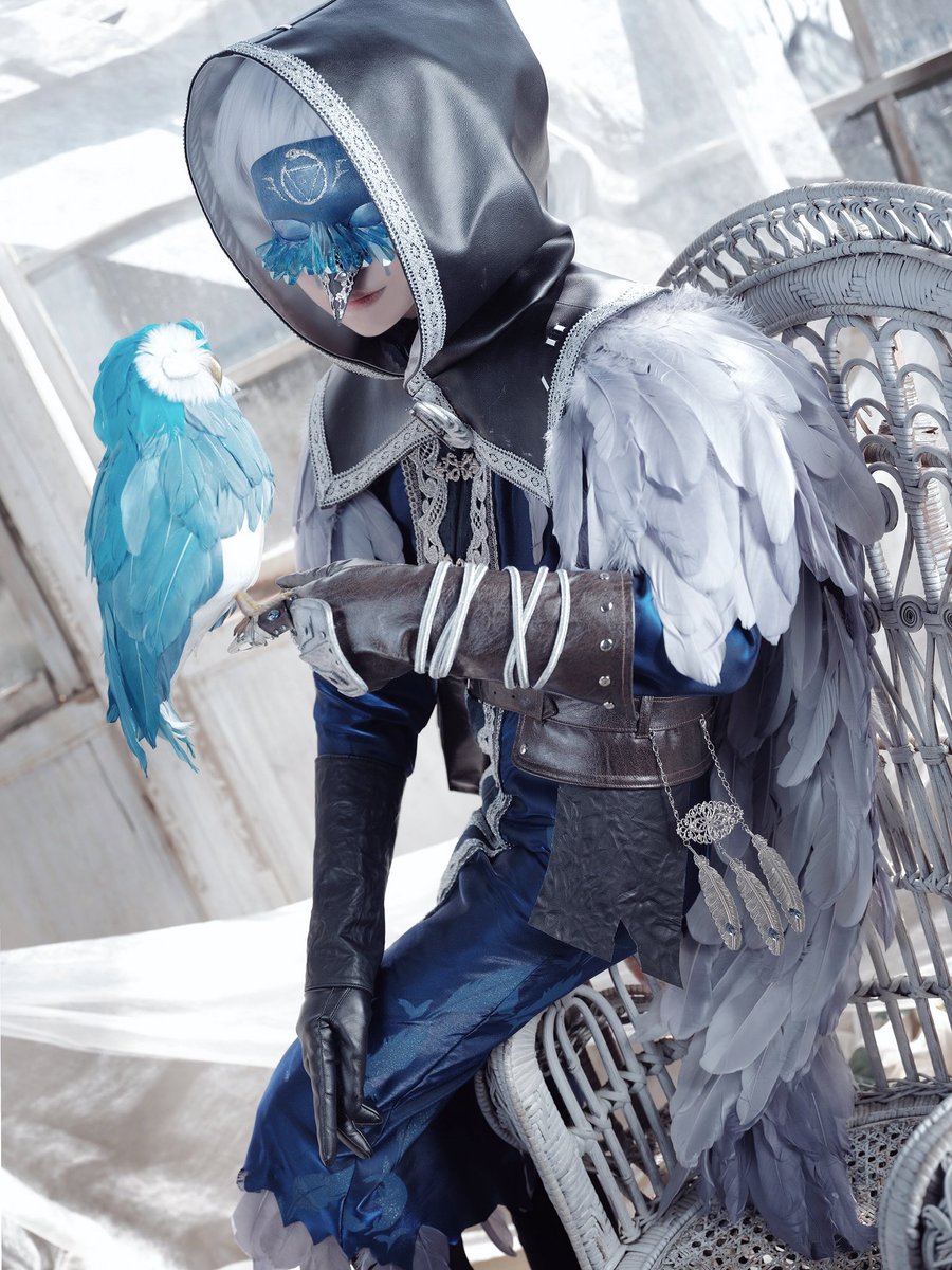 ひな𓅫 コスプレ Cosplay Identityv 第五人格 占い師 イライ クラーク 夜行フクロウ 今日という日をお祝いできて幸せ お誕生日おめでとう 彼にとって忘れられない日となりますように 占い師誕生日 イライ君お誕生日おめでとう イライ