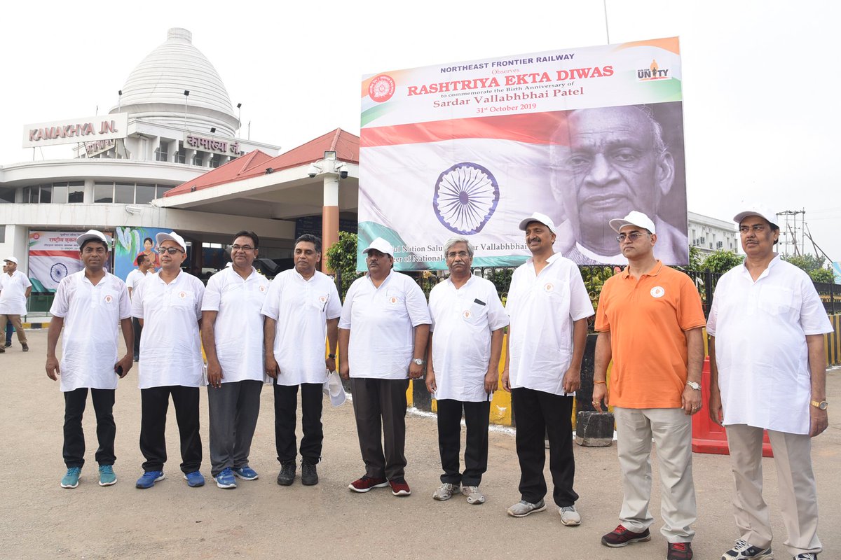 RailNf's tweet image. #RashtriyaEktaDiwas NFR salutes Sardar Vallabhbhai Patel on the occasion of his 144th Birth Anniversary Celebration #Pledgeforunity