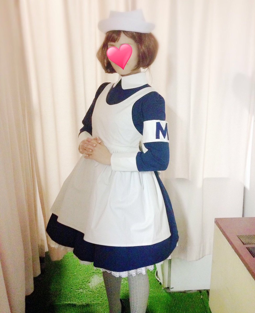 なんとまさかのメンソレータムのナースちゃんの衣装が社内にあることが