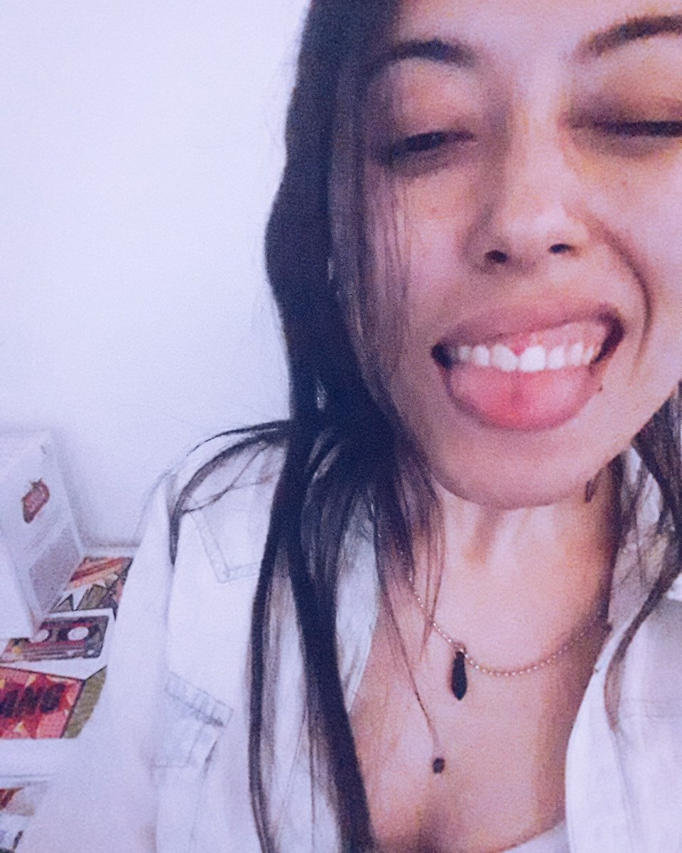 Erylei20's tweet photo. 😜😜 https://t.co/T71udtUWkr