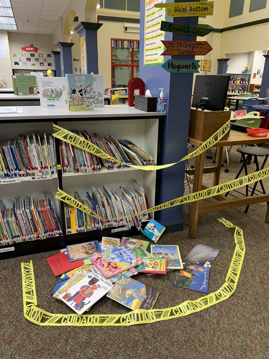 DPaschalLMS's tweet photo. 5th graders used clues to solve the mystery in our Escape Room. #RESRocketsSoar #RESrocks #MCSlearn #EscapeRoom https://t.co/XN9jw2RV85