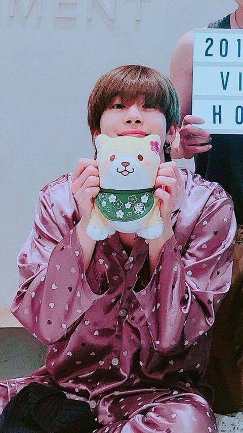 hanseungwooph_'s tweet photo. He still kept the pyjamas from way back π₯Ίπ₯°π
#MAMAVOTE #x1 #SEUNGWOO #HSWPH #HSWUpdates #HANSEUNGWOO https://t.co/DHeNERClt6
