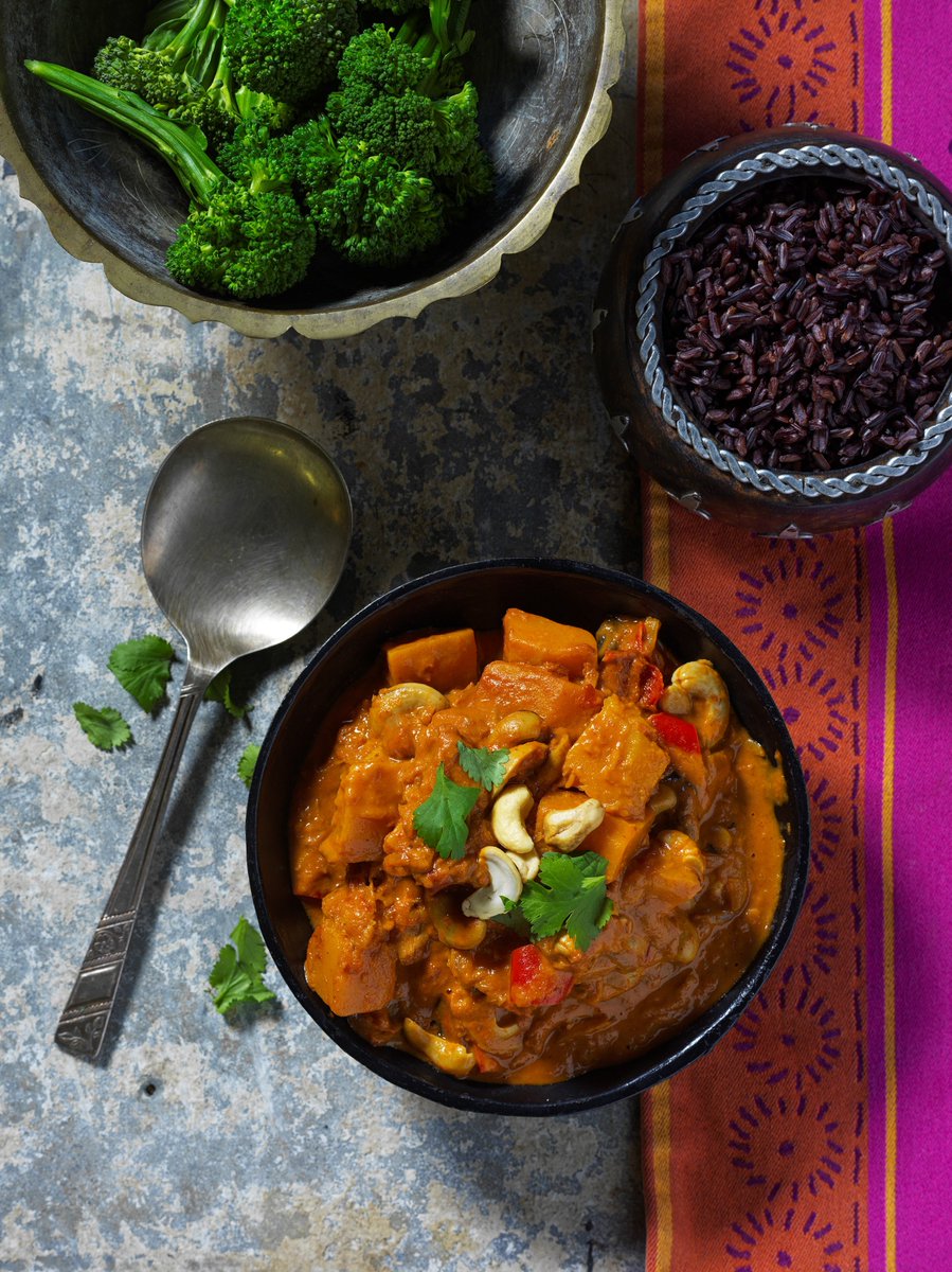 Shout out 2 some of the fab #recipes contributors 2 our #ebook <a href="/JesseMulligan/">Jesse Mulligan</a> <a href="/JordanRondel/">Jordan Rondel</a> <a href="/AlBrownChef/">Al Brown</a> <a href="/SarahontheRadio/">Sarah Gandy ✌🏼</a> <a href="/SRUAKERE/">SHAVAUGHN RUAKERE</a> <a href="/abcnutrition/">Angela Berrill NZRD</a> #yum #thankyou #cookbook #fundraiser #BreastCancerAwarenessMonth #31recipes31days get ur copy today @ sweetlouise.co.nz