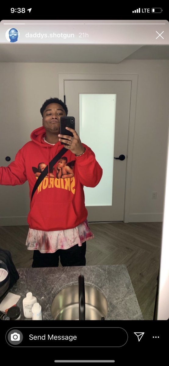 SkidRowFashionWeek tweet media