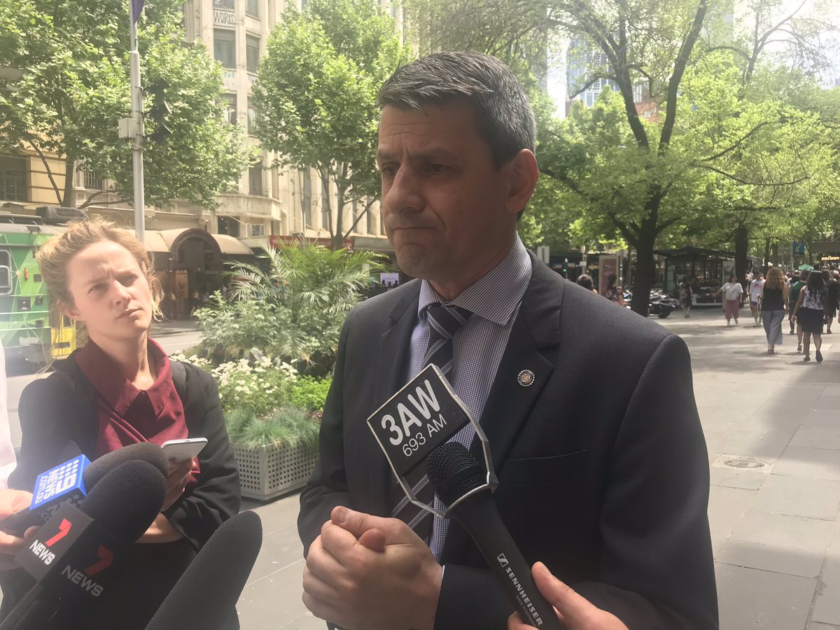 bridgerollo's tweet photo. Police Assoc Sec Wayne Gatt says industrial action will be targeted at revenue raising duties and could mean police refuse to give out speeding fines. Still needs to go through FairWork @abcmelbourne #springstv https://t.co/oCEfLtUwMq