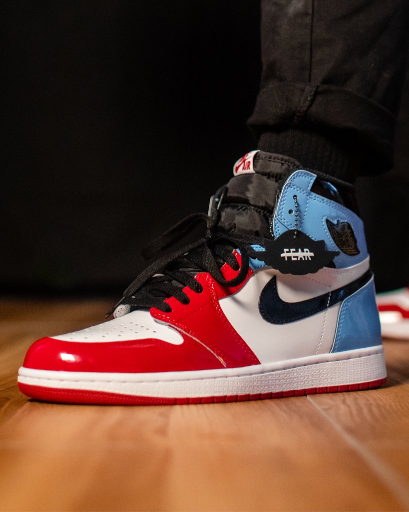 foot locker jordan 1s