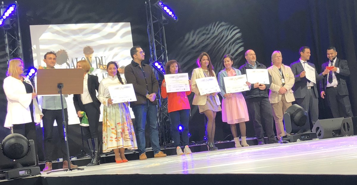 manabi_en's tweet photo. En el #SalonduChocolat 3 Asociaciones de productores de cacao de #Ecuador entre los 9 nominados de Suramérica en #CocoaOfExccellent
Brasil 🇧🇷, Colombia 🇨🇴, Ecuador 🇪🇨 (Esmeraldas, Manabí, El Oro) Perú 🇵🇪, Venezuela 🇻🇪
@GobiernodManabi
@Comex_Ec
@proecuadoreu https://t.co/QYGJvWFdL7