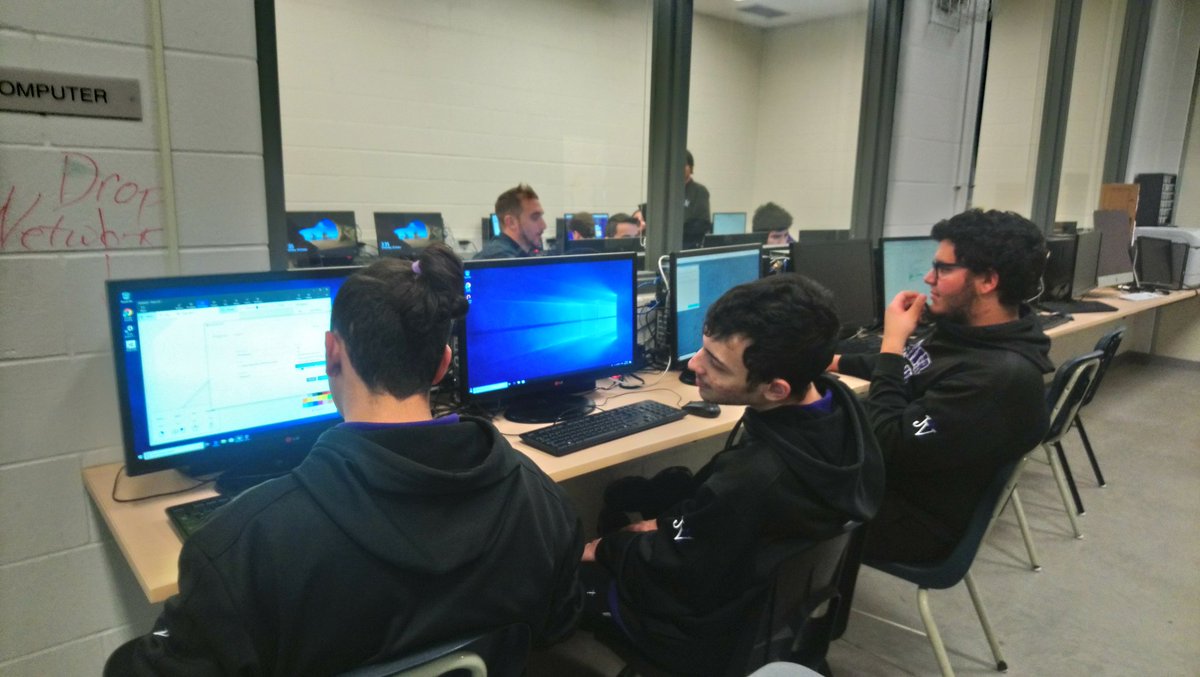 stfx_steam's tweet photo. Another productive meeting today! Can't wait to see you all again next week! https://t.co/pBT5HYdxJb