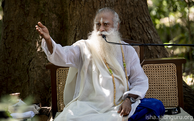 SadhguruJV's tweet photo. Just ask yourself – what do you really want of life? That is the direction you should go. #SadhguruQuotes https://t.co/PPYmBG5WMg
