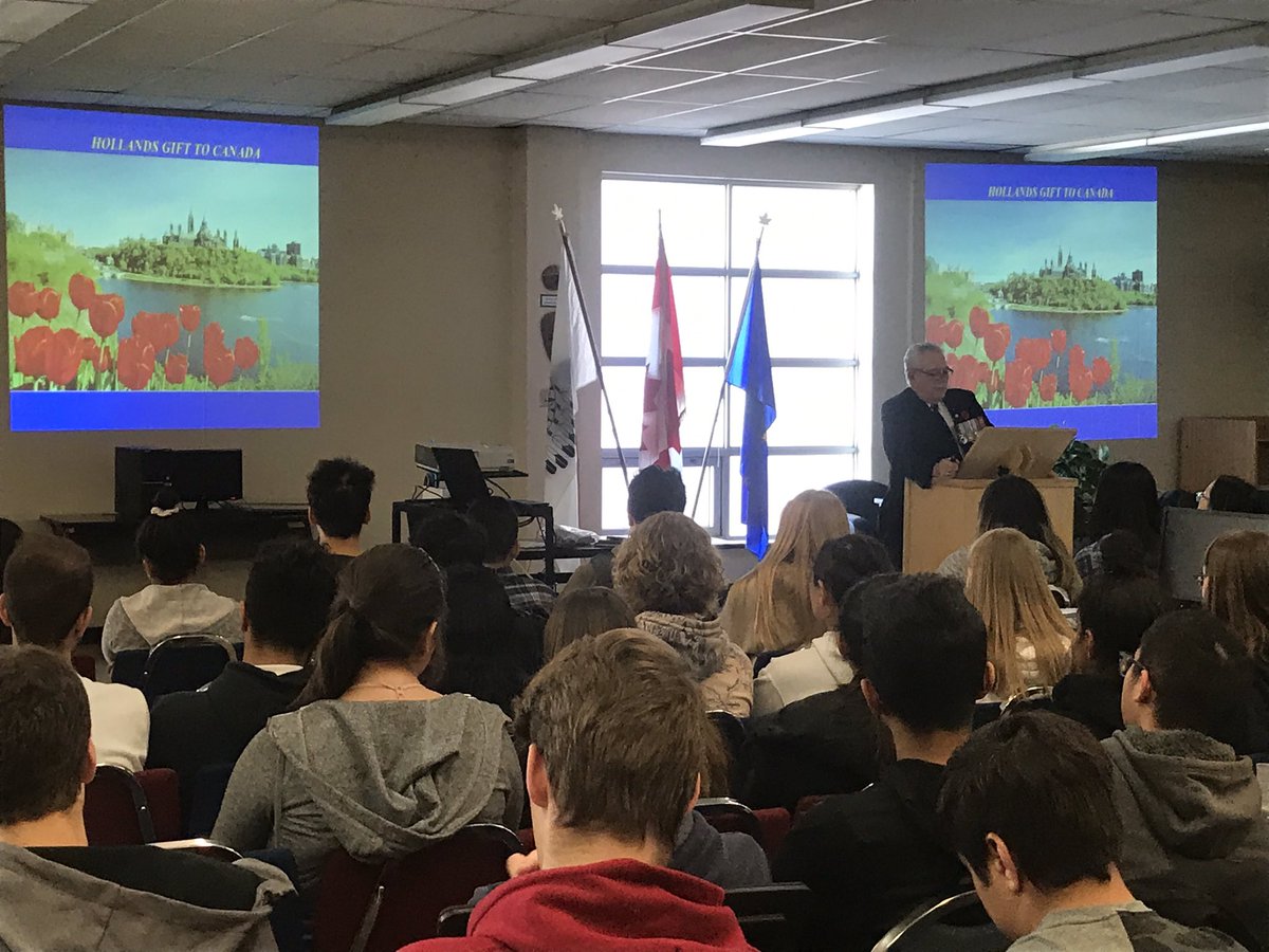 astiffeducation's tweet image. It was an honour to have the decorated Lt Col Al Price speak to our Social Studies classes today. Our students are walking away with more knowledge about peacekeeping and what it takes to serve Canada and the world, thank you! @JGDChief #wearecbe #thememoryproject
