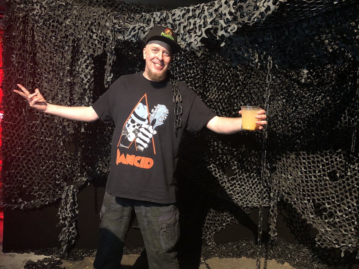 OGkevingill's tweet photo. I’ll be based on the West Coast for much of November so let’s make some magic happen.  
#KgOnCommentary #BookKG #PMA #DIY https://t.co/jzbMm1Su7B