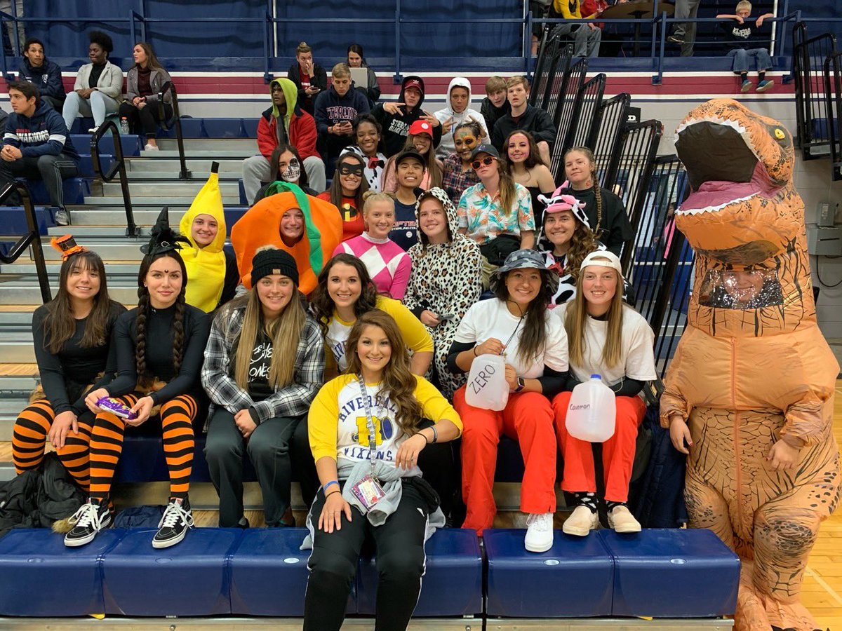 SCWarrior_SB's tweet photo. @SCWarriorsMBB played great tonight! They got the W and so did we! โBest dressed teamโ ๐. #Team47 #scDressUp #swordsup #HalloweenOnTheHardwood https://t.co/JfZIMUdniI