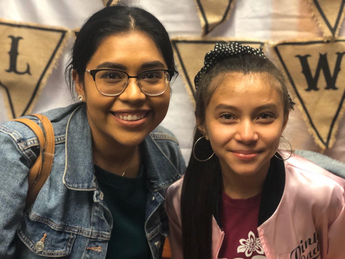 Jessica Cisneros for Congress (@JCisnerosTX) on Twitter photo 2019-10-31 03:42:51 Nothing more re-energizing than an evening with my community in Laredo. ☺️ “Trunk or Treat” at @LPL_Laredo with my niece Brianna, @LulacYouth swearing-in ceremony, and @ecomadres_ monthly meeting. Candy, collective action, and fighting climate change — oh my! ✊🏾🍬 🎃 Nothing more re-energizing than an evening with my community in Laredo. ☺️ “Trunk or Treat” at @LPL_Laredo with my niece Brianna, @LulacYouth swearing-in ceremony, and @ecomadres_ monthly meeting. Candy, collective action, and fighting climate change — oh my! ✊🏾🍬 🎃