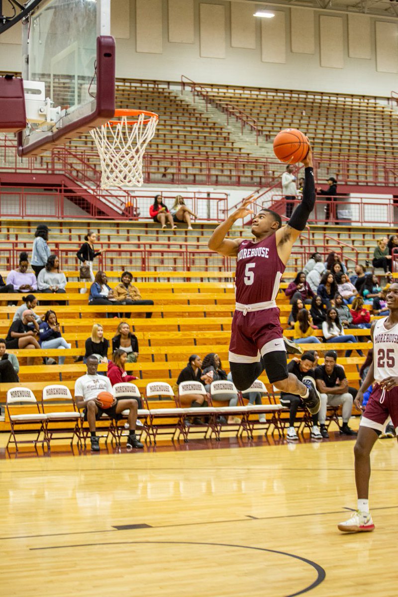 MorehouseMBB's tweet photo. Our @MaroonTigers kicked off the season with the Maroon Madness event which featured a scrimmage, 3 point and dunk contests and was hosted by @DjRicoveli. 

Special shout out to our guests and @MorehouseCheer. 

📷: Ezekial Harris (@z_pictographer) 
#MaroonTigers https://t.co/LJ0LnSmj00