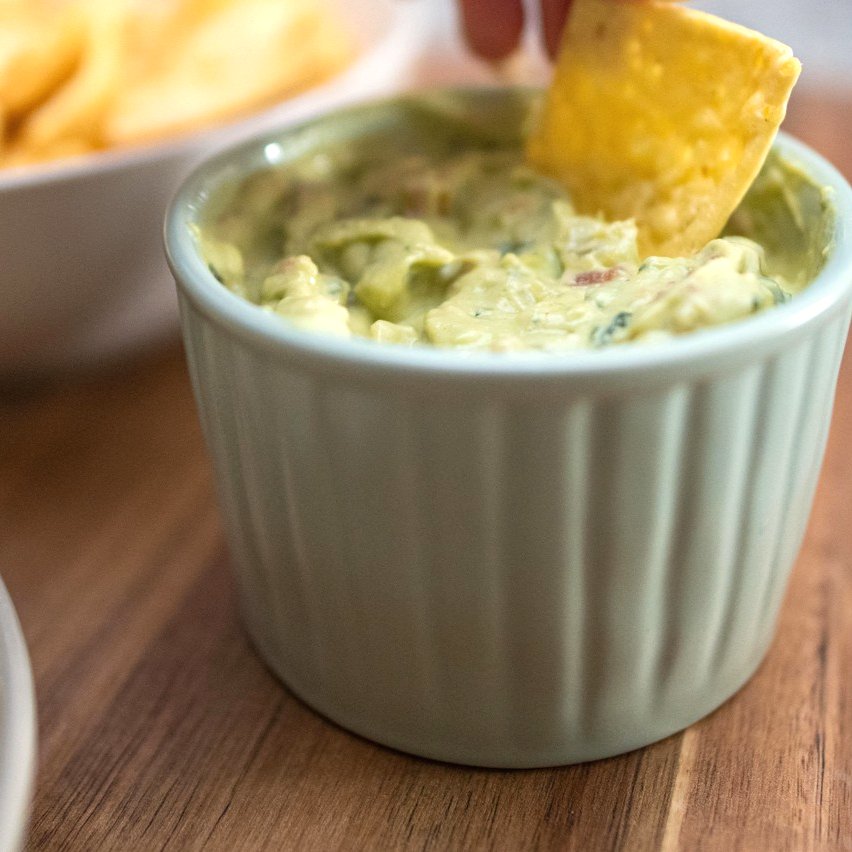 WickedCrisps's tweet photo. Yes, Wicked Crisps are great on their own. But hey are also perfectly paired with your favorite dip! What's your favorite flavor to pair with guac?
#chipsanddip #wickedcrisps #chips #dip #snacks #bettersnacks #healthysnacks #treatyourself #guacamole #avocado #foodie #guac https://t.co/CTwyf4n5DR