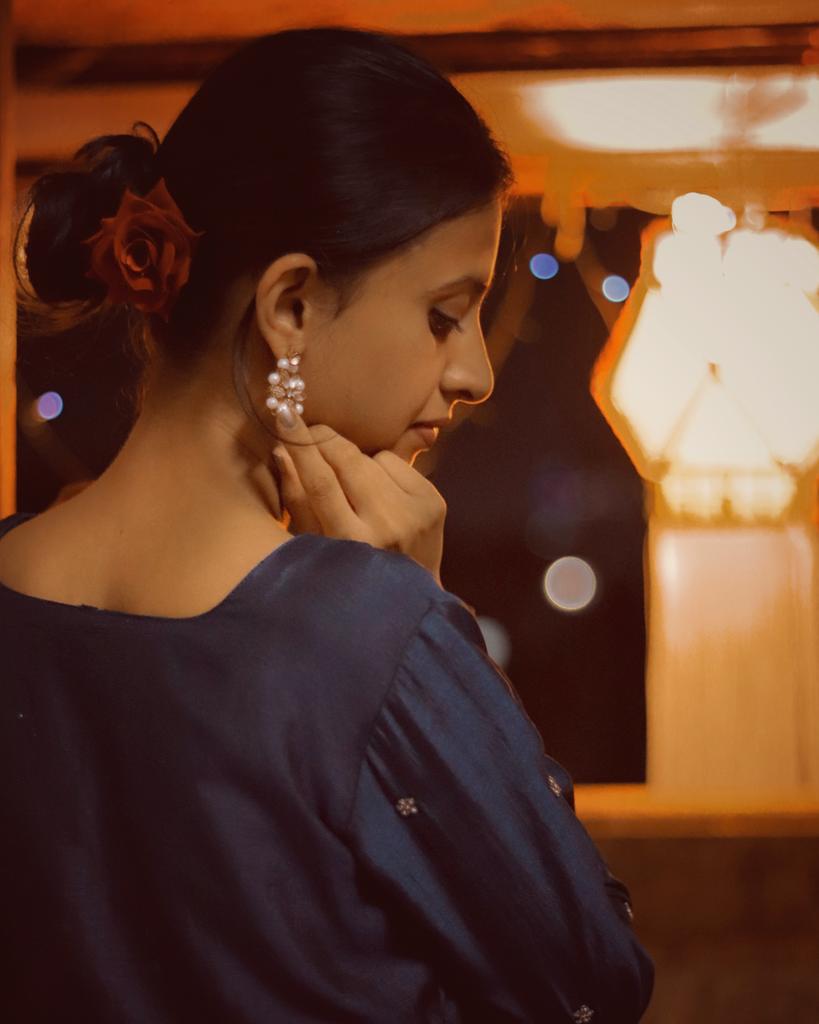 neha_vazarkar's tweet photo. 🌹✨
Photo courtesy: @sohamadvirkar
#StyleNV #diwalidiaries https://t.co/mTgfFUbe2T