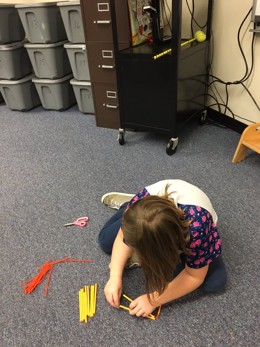 SandmanGrade1's tweet photo. Today’s Makerspace challenge: Make a square pumpkin from straws and pipe cleaners. First graders showed perseverance and success! @Westview66 #westviewproud https://t.co/UQU74lHLGh