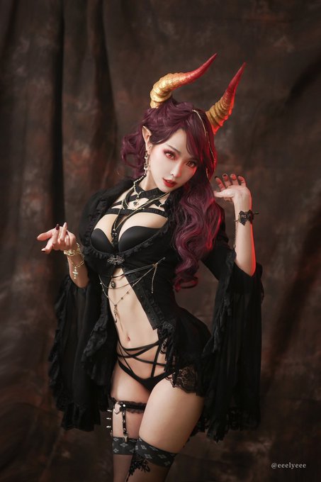 Twitterのコスプレ画像5