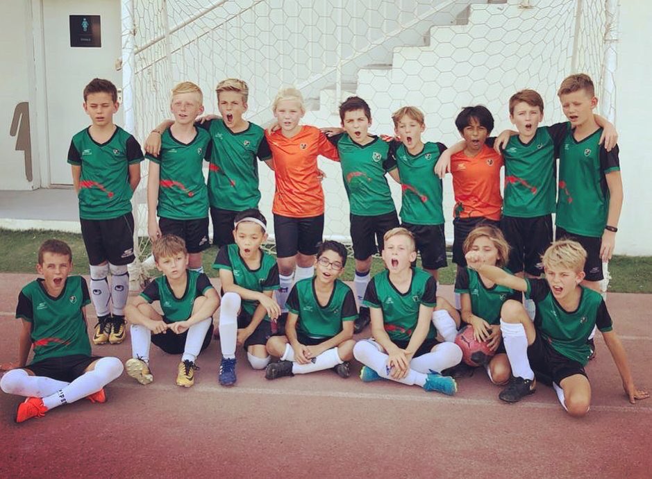 DIA_Sports's tweet photo. Congrats to our U10 and U11 A and B boys football team who got 1 win, 2 draws and 1 loss in their final league matches of the season against @nasdubaisports ππ½ thanks for hosting!! Finals here we come!! #DIAwolves #footballmad #attitudeiseverything #dreaminspireachieve @DIAdubai https://t.co/7HgpeFtsrW
