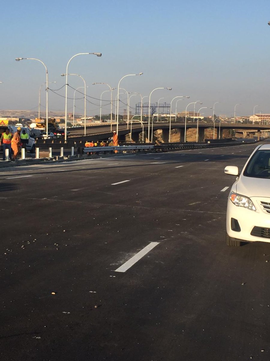 #M2Bridge Complete! It will be opened on the 4th of November @KayaTraffic #JHBTraffic