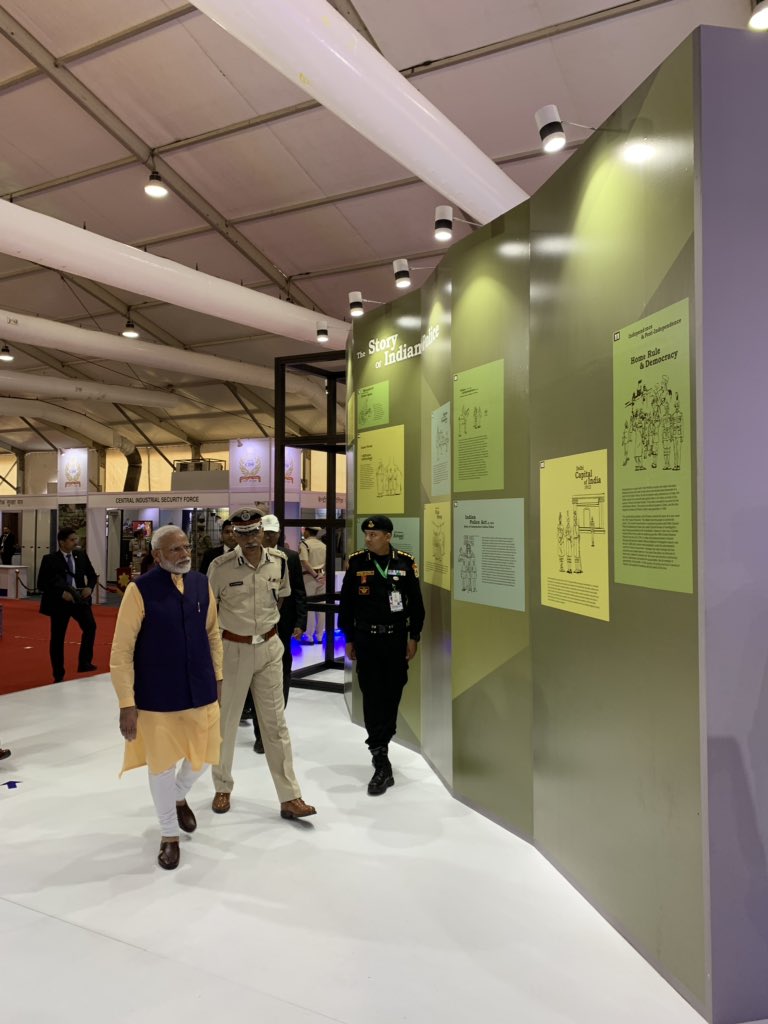 PMOIndia's tweet image. At Kevadia, the Prime Minister attends an exhibition on integrating technology in policing.