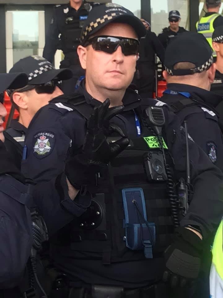 campaignarf's tweet image. Here's the full set of photos of Officer 👌🏻 taunting protestors. Does he look concerned about someone's welfare to you? 

#IMARC #BlockadeIMARC #auspol