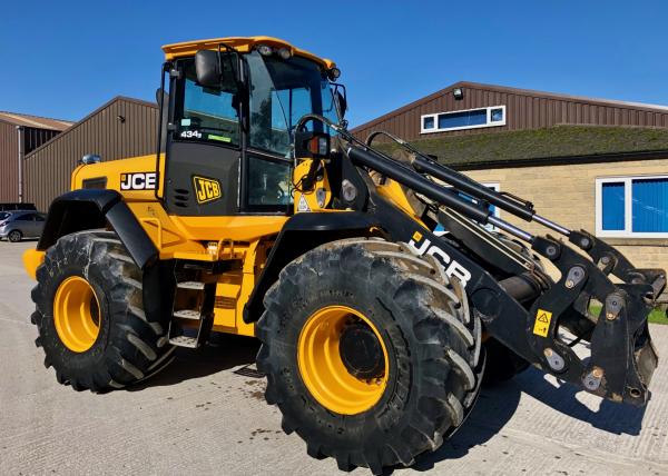 JCB 434S Agri Wheel Loader bit.ly/2N5w71f 2011 JCB 434S Agri loading shovel, 8,000 hours,