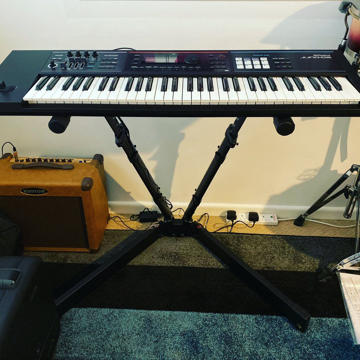 Making the most of our time out from gigging to bring you new tracks, and yep... Sarah’s re-vamped her station COMPLETELY!!!! #newshowtime #exciting #newsetup #fun #newtoys #rolandjuno #fancystand #omdtribute #tributeband #omd #weloveomd #omdfans 
#orchestralmanoeuvresinthedark