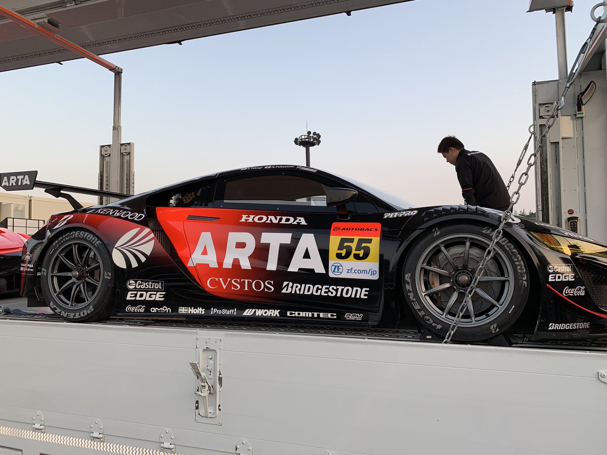 AUTOBACS_COM's tweet photo. 2019 #AUTOBACS
#SUPERGT Rd.8 #MOTEGI GT250km RACE
GT300 55号車
GT500 8号車
搬入シーン
#ARTA
#ARTAMECHANIC
#オートバックス
#スーパーgt
#もてぎ
#茂木 https://t.co/5XMw0IDFdB