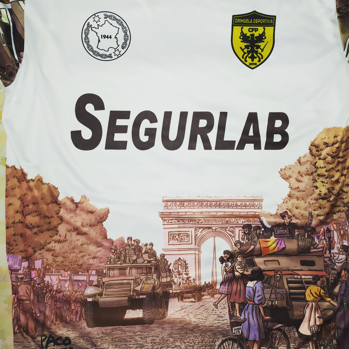 Amigos del <a href="/CFPOrihuelaDva/">𝗖𝗙𝗣 𝗢𝗿𝗶𝗵𝘂𝗲𝗹𝗮 𝗗𝗲𝗽𝗼𝗿𝘁𝗶𝘃𝗮</a> ¡ya la tengo! Deseando estrenarla ya. En vivo es aún más bonita que en las fotos.