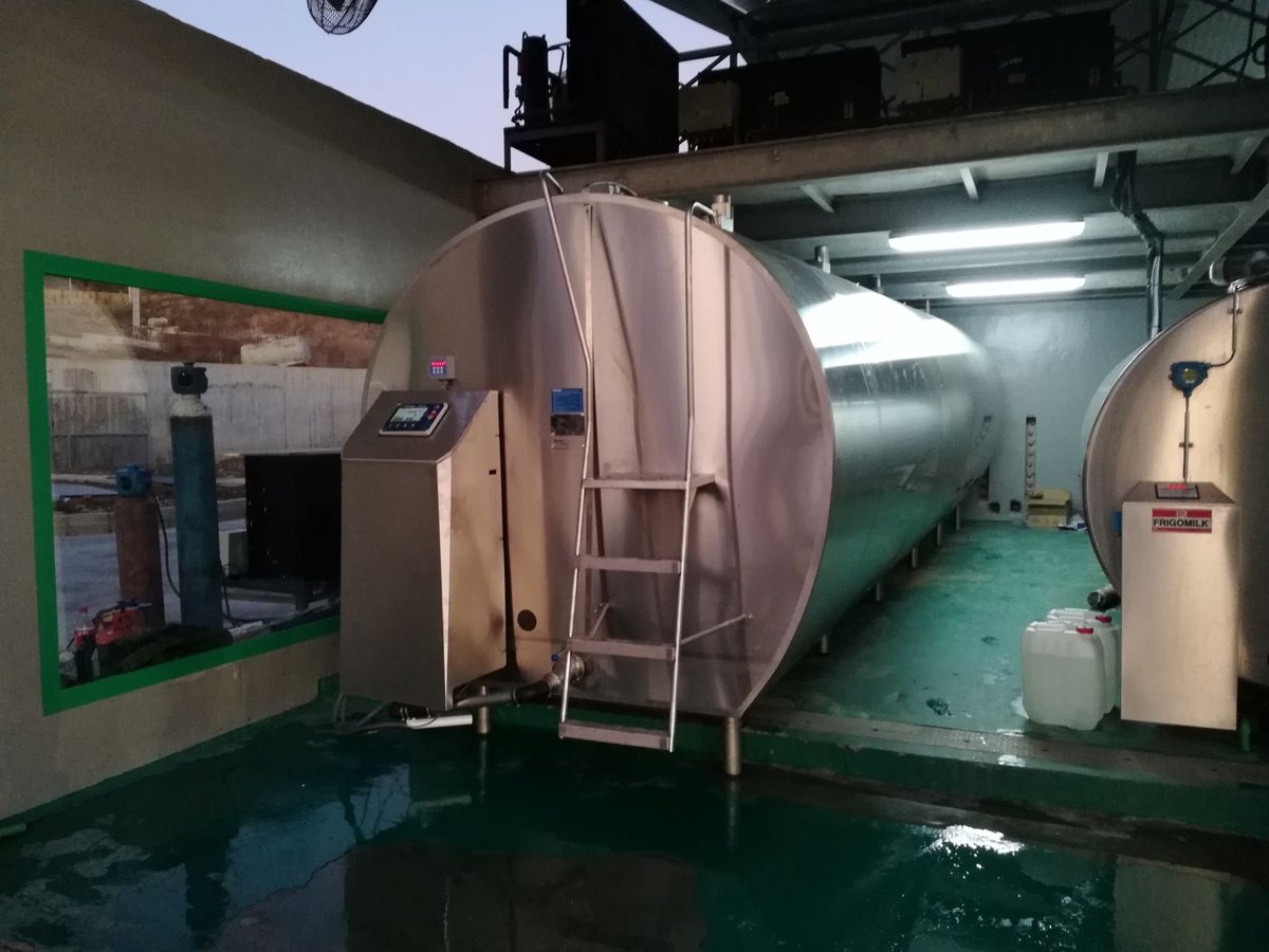 GalacteaG's tweet photo. Le tank FSEC de 25000 litres est bien arrivé au Maroc et son installation par nos services a été un succès ! Le second devrait suivre dans la foulée. Bravo à toute l'équipe de Nevinox https://t.co/8CV7pcB78o
