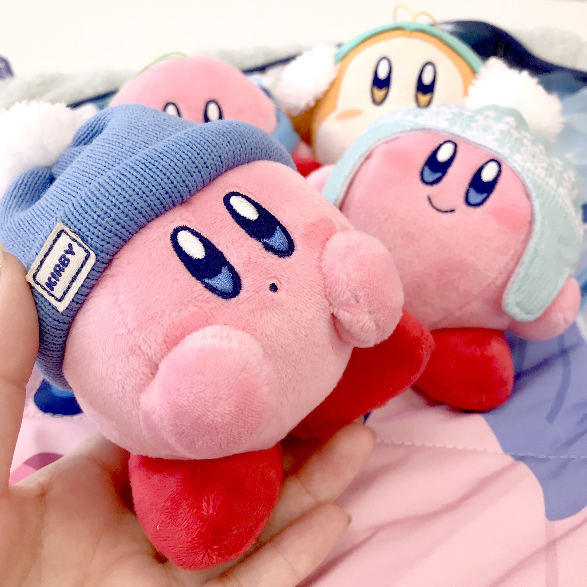 カービィ 足入れ クッション ぬいぐるみ 雪ふる夜のプププランド 星の