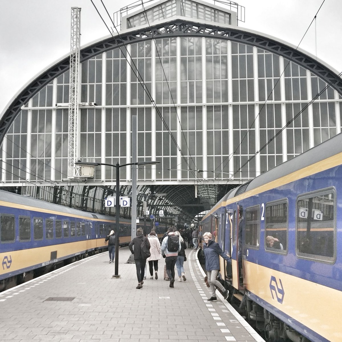 imregmelig's tweet image. Back out talking to potential #Drupal users after wonderful days at @DrupalConEur. Have a good one today #IMadeDrupal9 and thank you @Kuoni_Congress @drupalassoc @splashawards and everyone involved for this lifechanging experience!  
C U soon!

#DrupalCon #PromoteDrupal