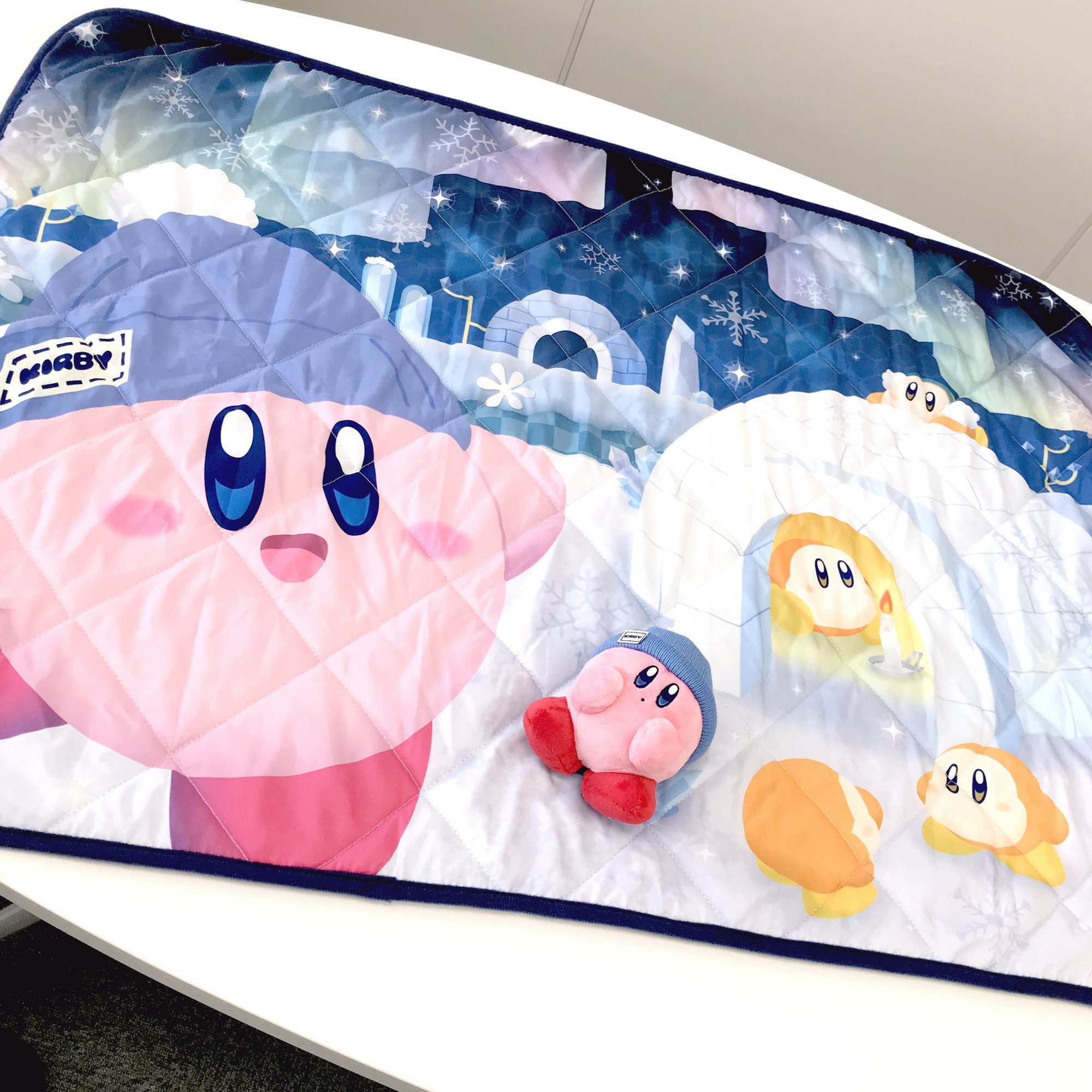 カービィ 足入れ クッション ぬいぐるみ 雪ふる夜のプププランド