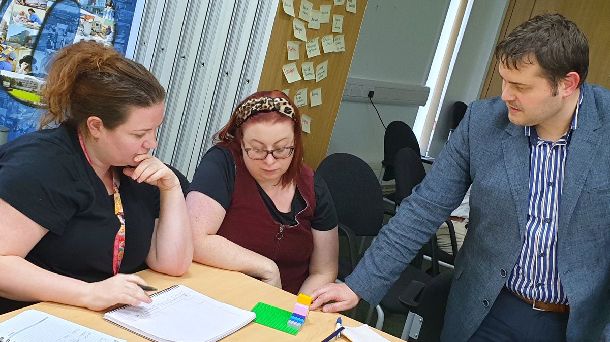 behrens_doris's tweet photo. Lower 50% vs upper 50% of a data set. @ABCiAb #MeasurementLeads @AneurinBevanUHB enjoying to learn about #summarystatistics and the level of information that they convey (or not convey). @theQCommunity @1000LivesWales https://t.co/U8atpo1fTJ