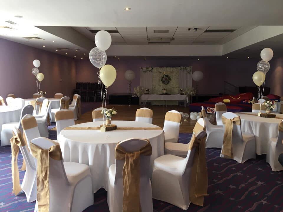 Peteatkin2's tweet photo. Shout Out today For our Ferryhill Sports and Eduction Centre!
Another great facility in #Ferryhill 
The former Leisure Centre houses a variety of sports and educational activities, FSEC is also an excellent venue for weddings @FeryhillSEC #supportlocal #supportlocalbusiness https://t.co/tVWpUleKmq
