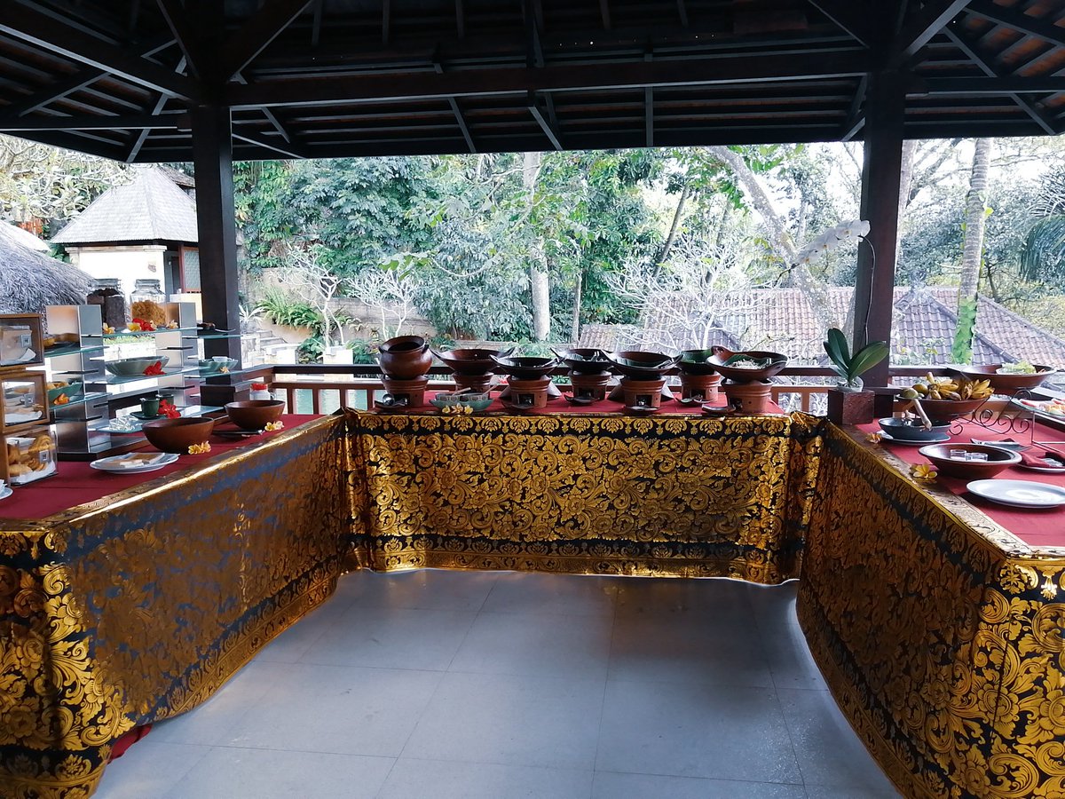 Day 6:Last Day in Bali before we were off to Hong Kong.Spent the day at our Jungle Resort, Beji Ubud resort.A great way to end our lovely stay in Bali.Last pic: Breakfast set up, interesting waking up to have rice/noodles for breakfast.