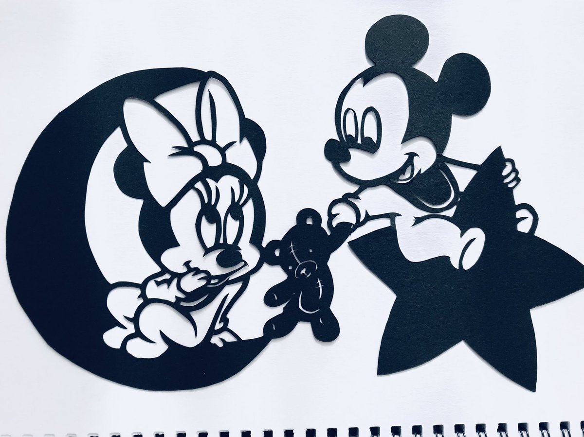 ディズニー切り絵