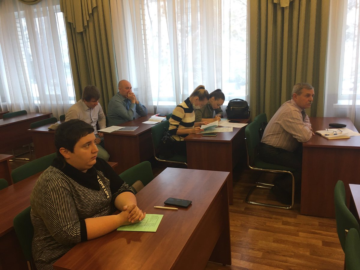 ZaevaAg's tweet photo. Противодействие коррупции одно из важнейших задач государства. Муниципальные служащие, в чьи должностные обязанности входит противодействие коррупции, проходят тренинг в Университете МИР, организованный Администрацией #Самара #samadm #повышениеквалификации @EN_Stepanova https://t.co/amuI4aLiP7