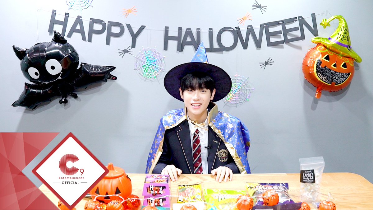 OfficialC9ent's tweet photo. [#금동현]
[영상📺]
금동현(KEUMDONGHYUN) - 금동이의 호박 속에는 무엇이 있을까? (What's in My Pumpkin?)

YOUTUBE
▶ https://t.co/RZoWhjjPjq
V LIVE
▶ https://t.co/iHkoxPO9Dd
네이버TV
▶ https://t.co/LuLAqM2YhT

#KEUMDONGHYUN #할로윈데이 https://t.co/yAmza6I8zk