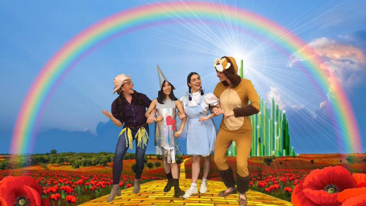 There's no place like... Stamford! Happy Halloween from the grade 1 teachers! #StamfordHK #CognitaWay #WizardofOz