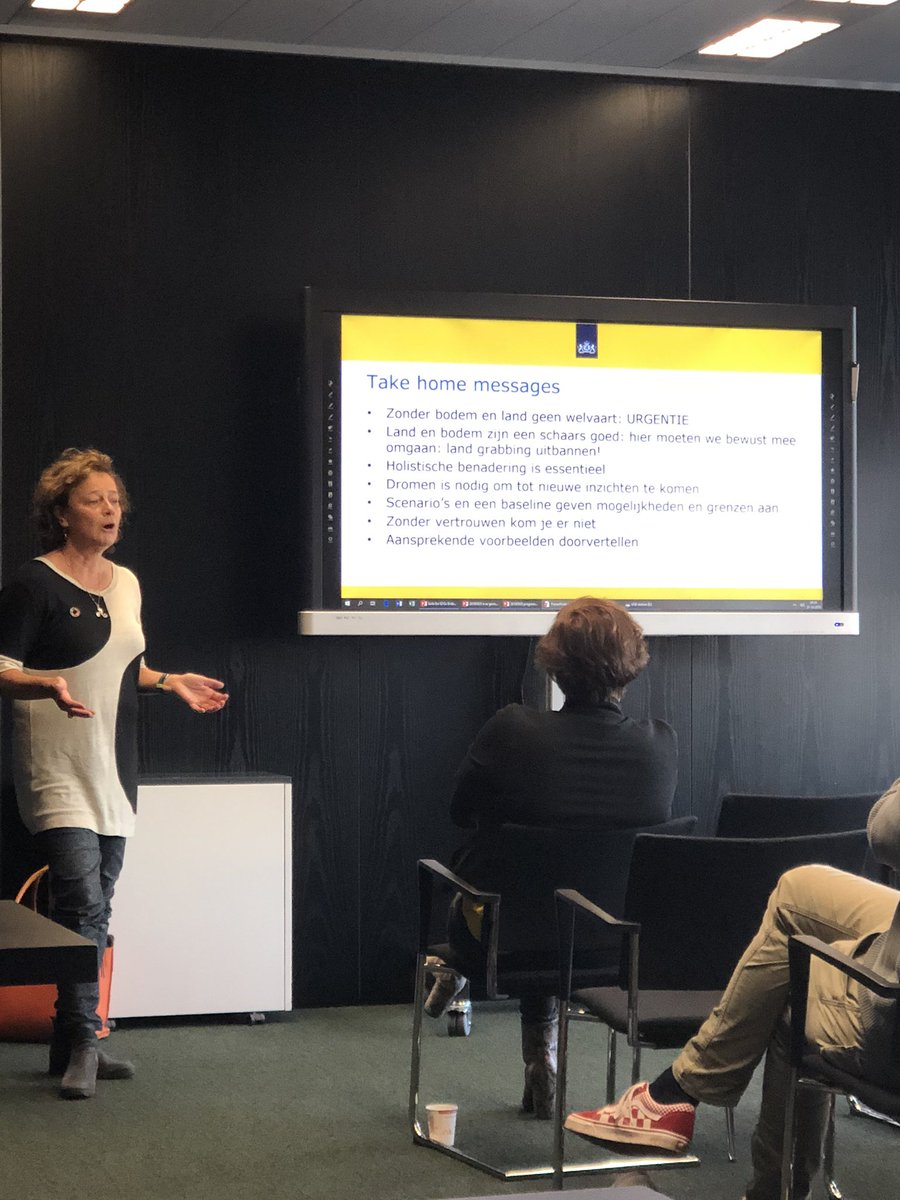 Is er genoeg Nederland voor alle dingen die we moeten doen? Margot de Cleen van <a href="/Rijkswaterstaat/">Rijkswaterstaat</a> over robuuste bodem onder SDGs <a href="/Brabant/">Provincie Noord-Brabant</a>