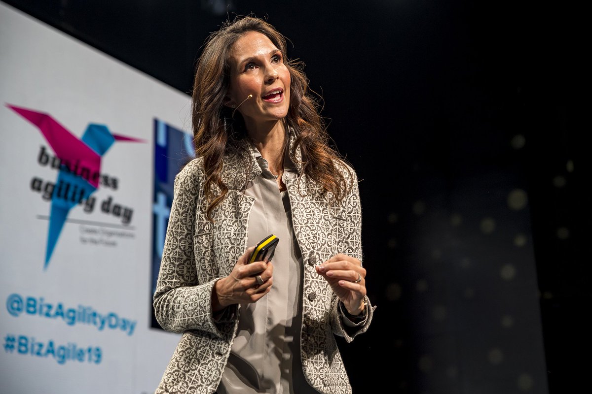 BizAgilityDay's tweet photo. It's all about people.
Daniela Landherr, lead for global employer branding and talent engagement strategies at @Google_CH, explains the importance of an Agile HR for the innovation culture. Thank you Daniela!
#BizAgile19 #BusinessAgilityDay #BAD19 #HR #Agile https://t.co/nmKk71jDeb